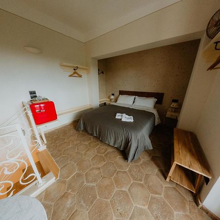 La Casa Delle Api Bed & Breakfast Offida Bagian luar foto