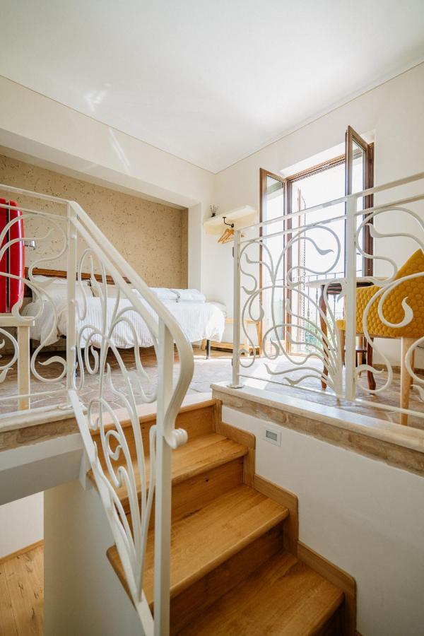 La Casa Delle Api Bed & Breakfast Offida Bagian luar foto