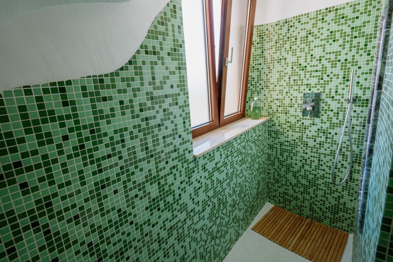 La Casa Delle Api Bed & Breakfast Offida Bagian luar foto