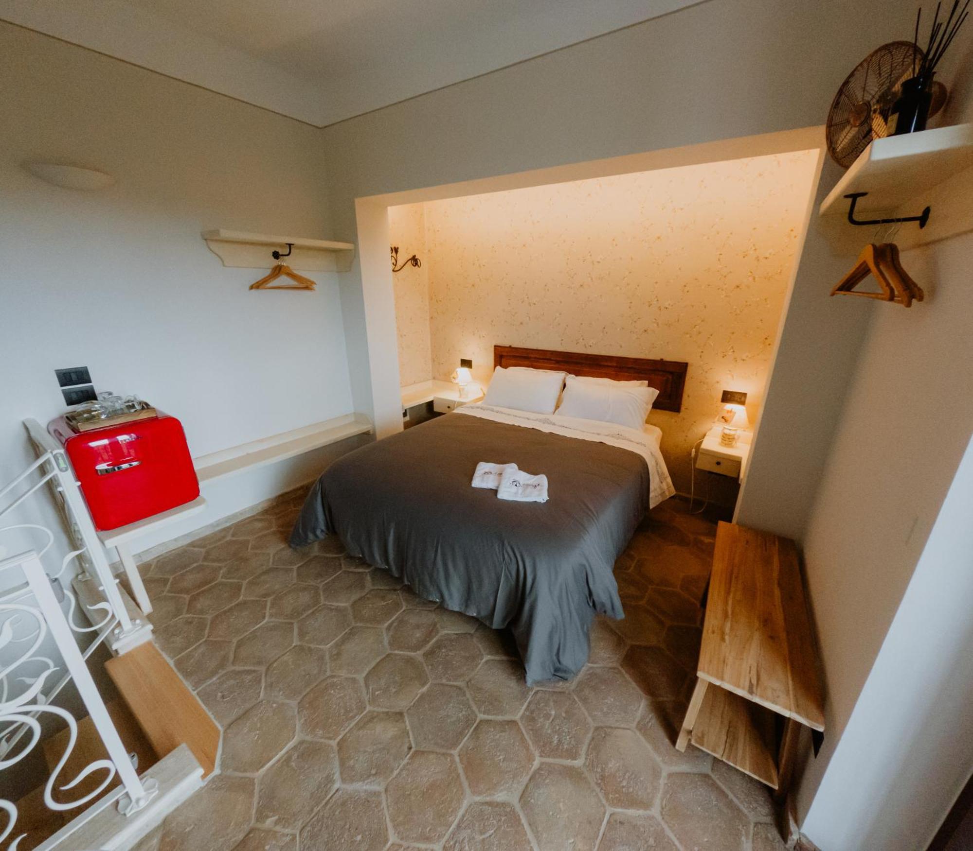 La Casa Delle Api Bed & Breakfast Offida Bagian luar foto