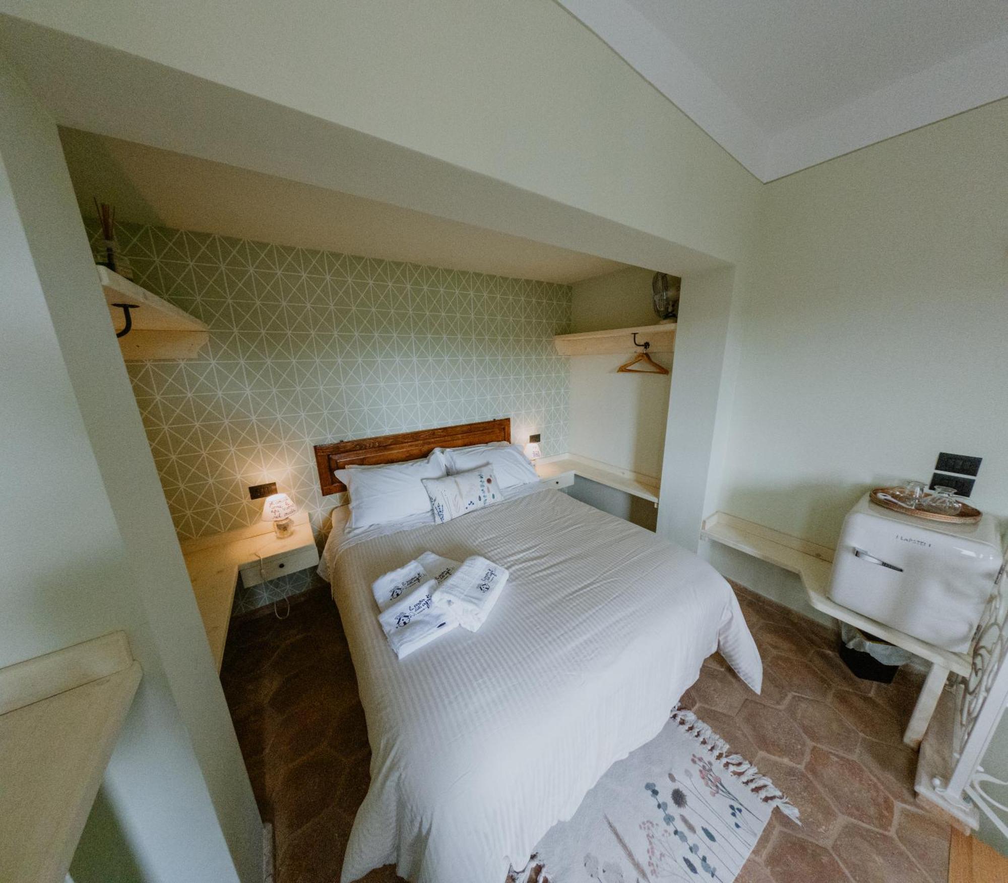 La Casa Delle Api Bed & Breakfast Offida Bagian luar foto