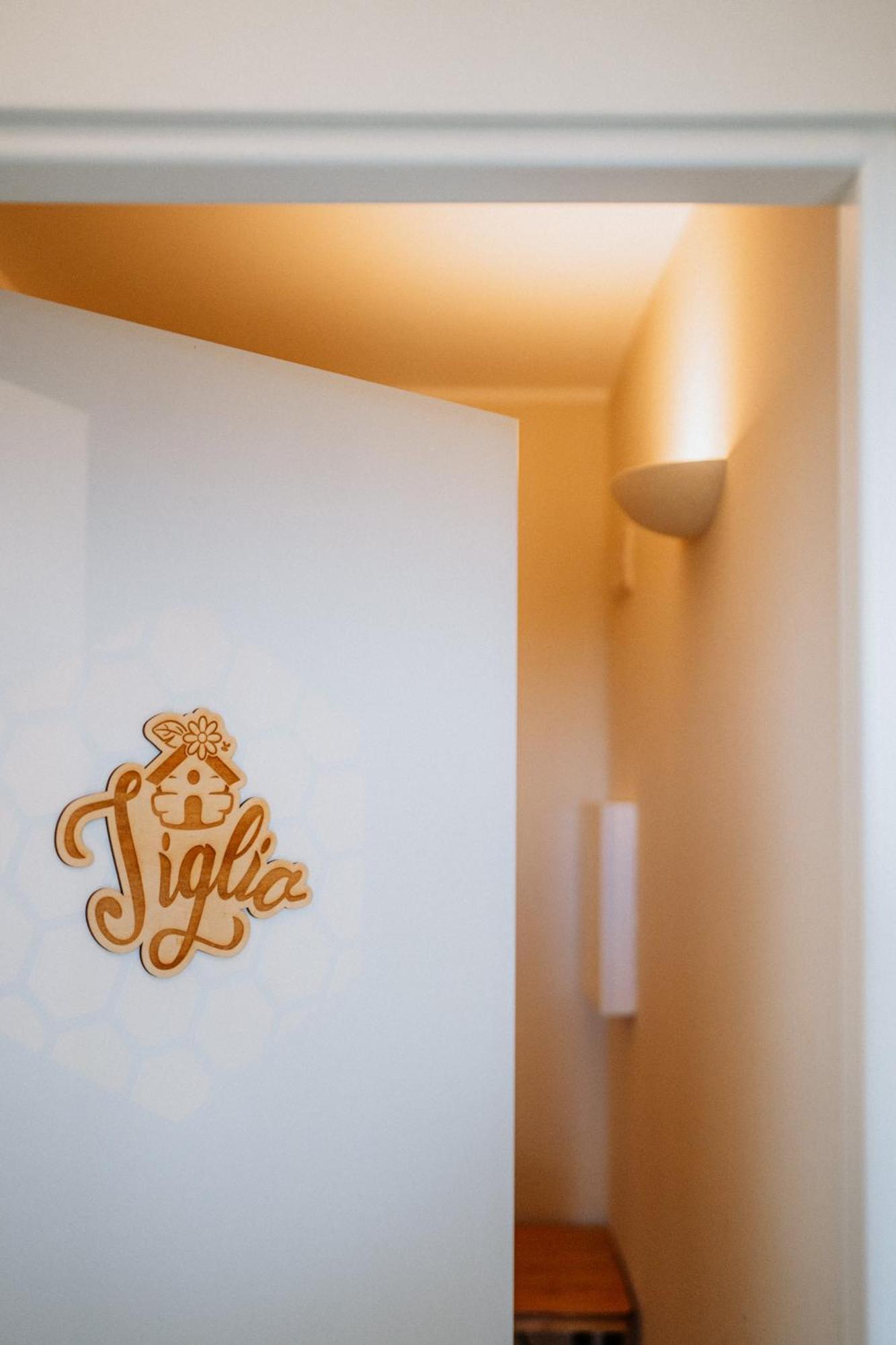 La Casa Delle Api Bed & Breakfast Offida Bagian luar foto